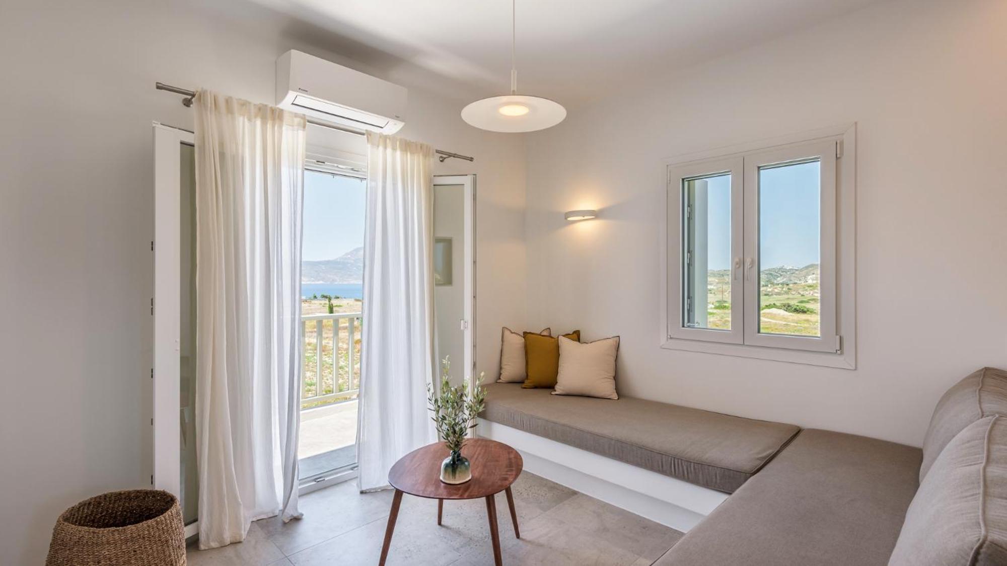 Holiday home My Adamantas (Milos)