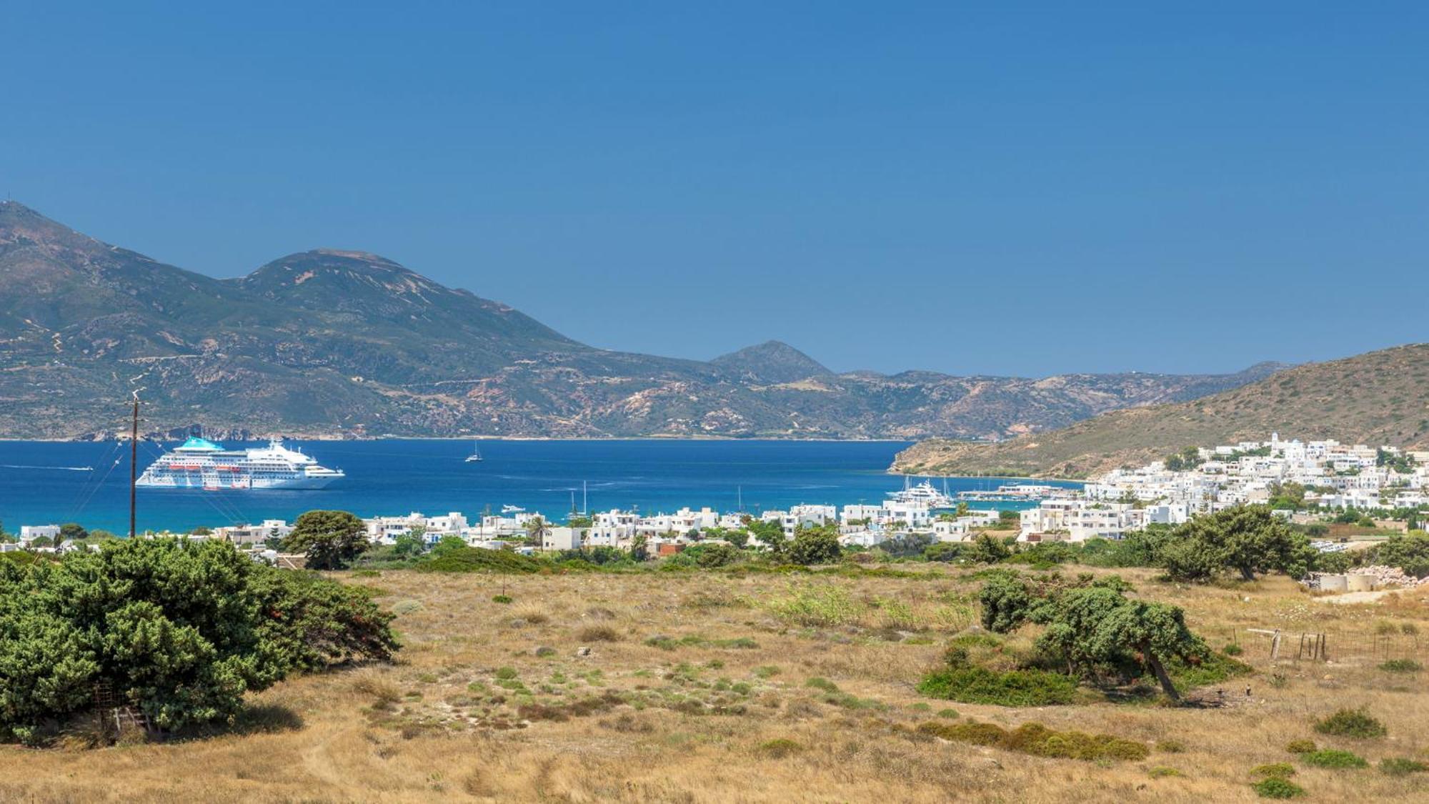 My Holiday home Adamantas (Milos)